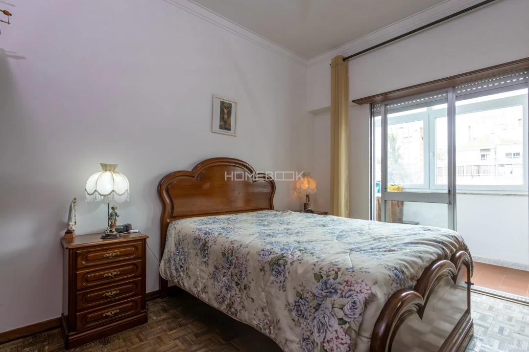 Apartamento T2 para Venda em Amora Foto 5