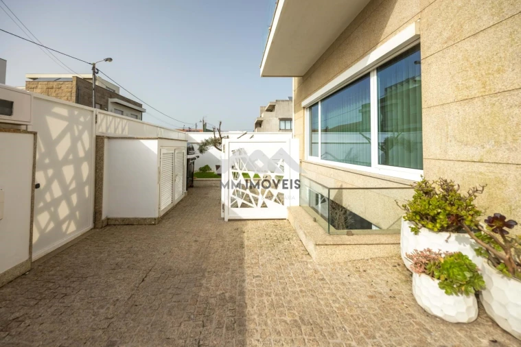 Moradia T3 para Venda em Matosinhos e Leça da Palmeira Foto 40