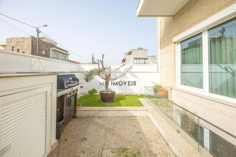 Moradia T3 para Venda em Matosinhos e Leça da Palmeira Foto 42