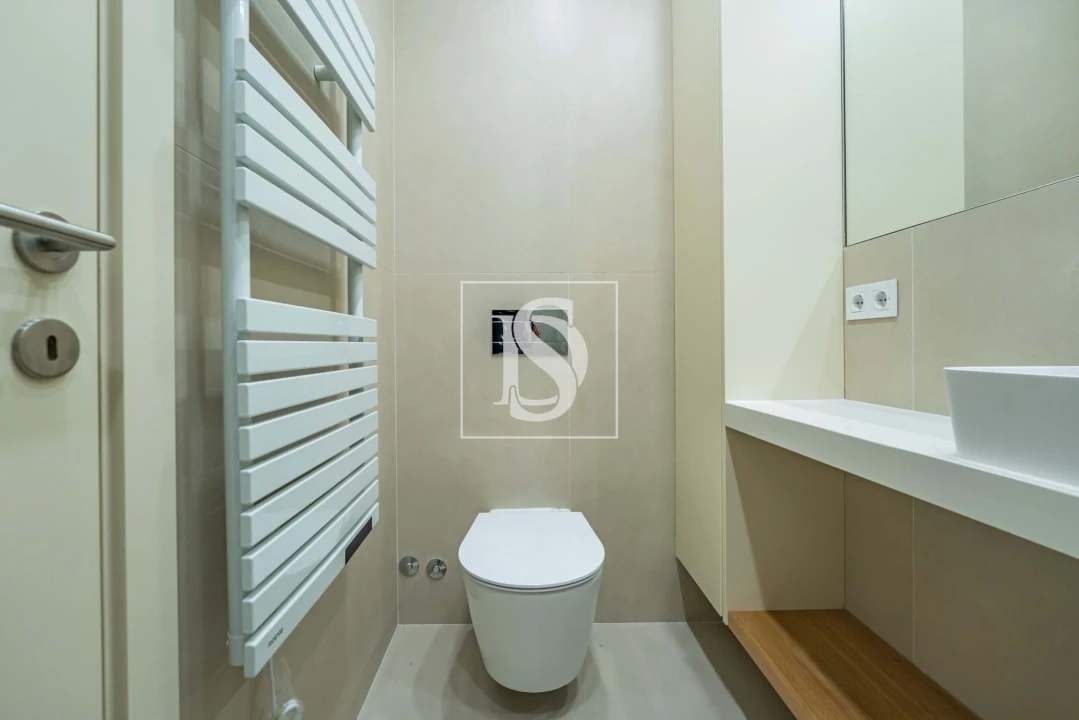 Apartamento T1 para Venda em Cedofeita, Santo Ildefonso, Sé, Miragaia, São Nicolau e Vitória Foto 17