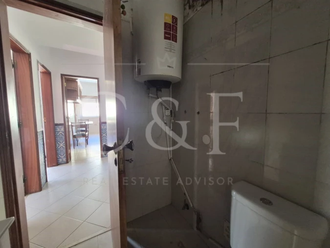 Apartamento T2 para Venda em Rio de Mouro Foto 13