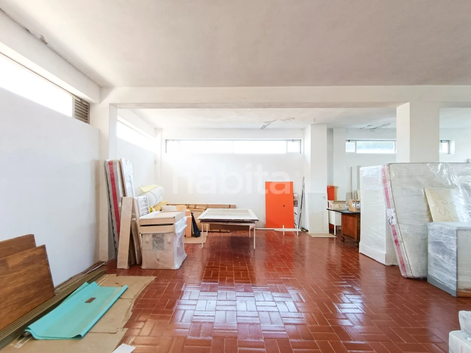 Loja para Venda em Custóias, Leça do Balio e Guifões Foto 8