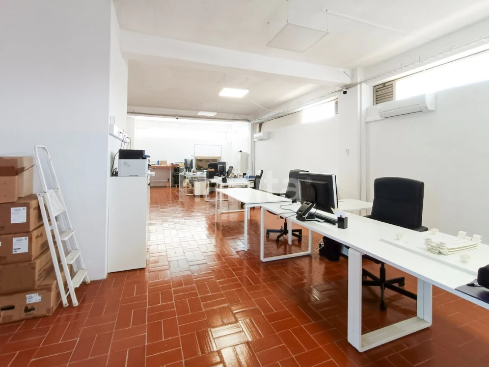 Loja para Venda em Custóias, Leça do Balio e Guifões Foto 17