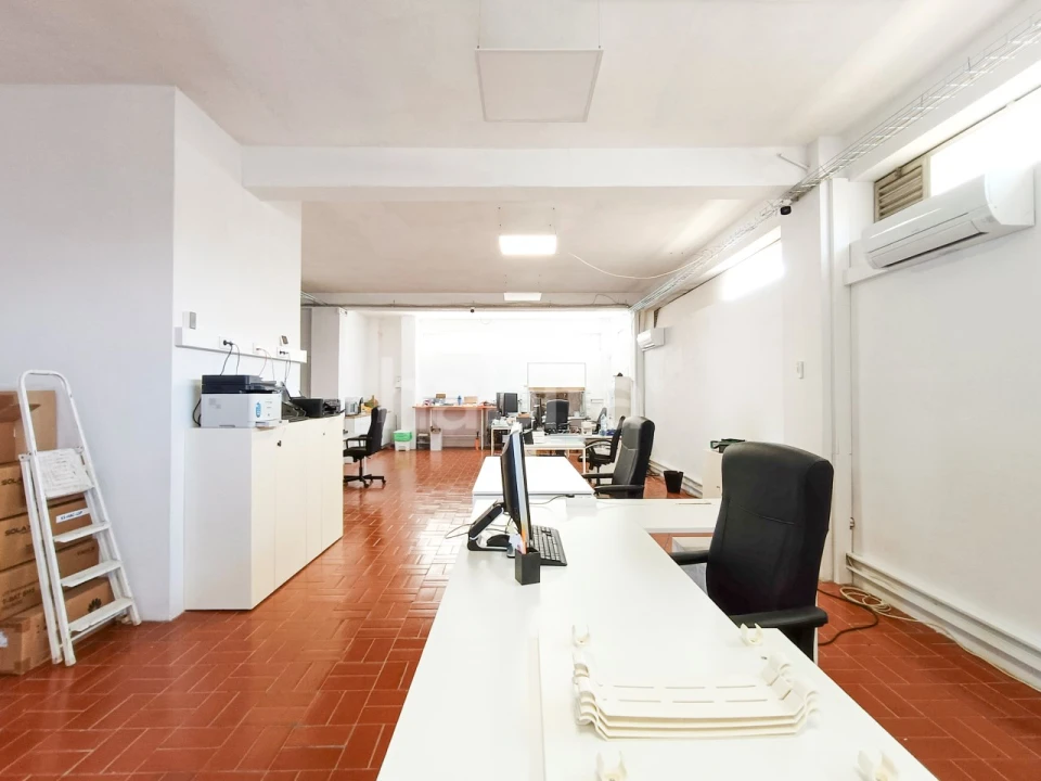 Loja para Venda em Custóias, Leça do Balio e Guifões Foto 18