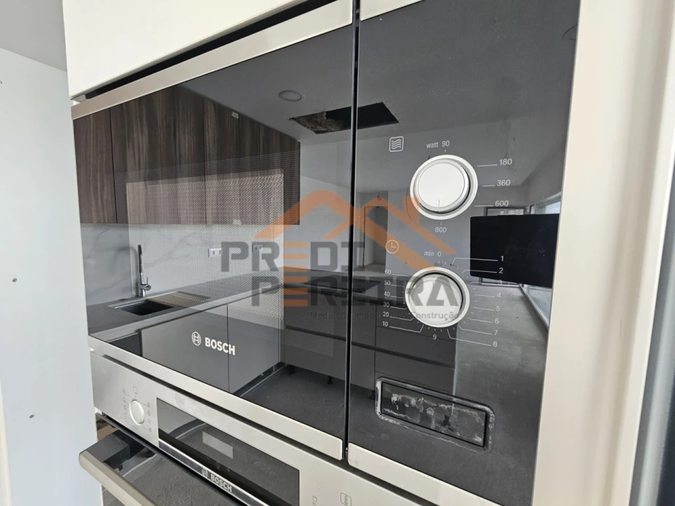 Apartamento T1 para Venda em Ramada e Caneças Foto 5