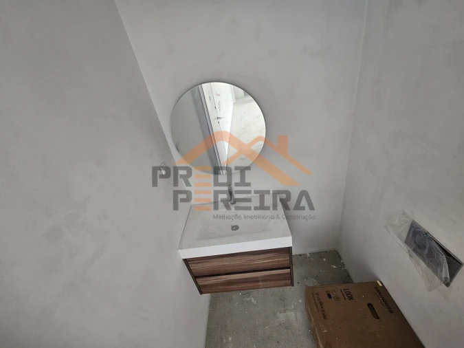 Apartamento T1 para Venda em Ramada e Caneças Foto 10