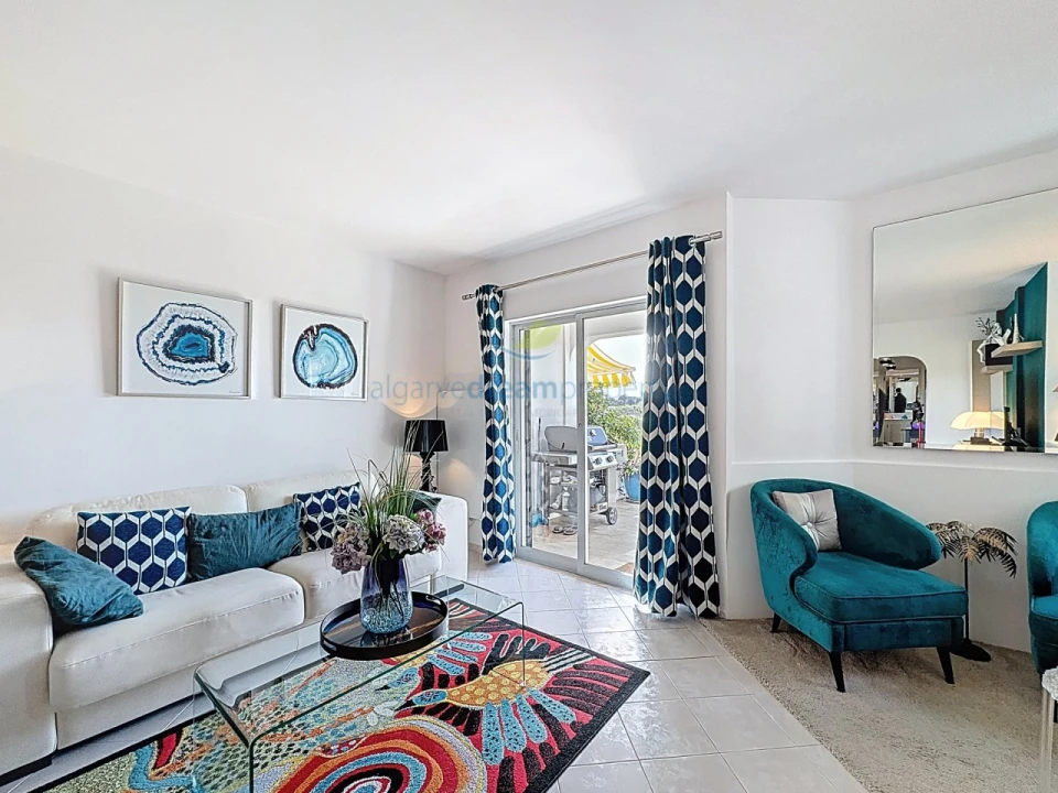 Apartamento T2 para Venda em Albufeira e Olhos de Água Foto 5