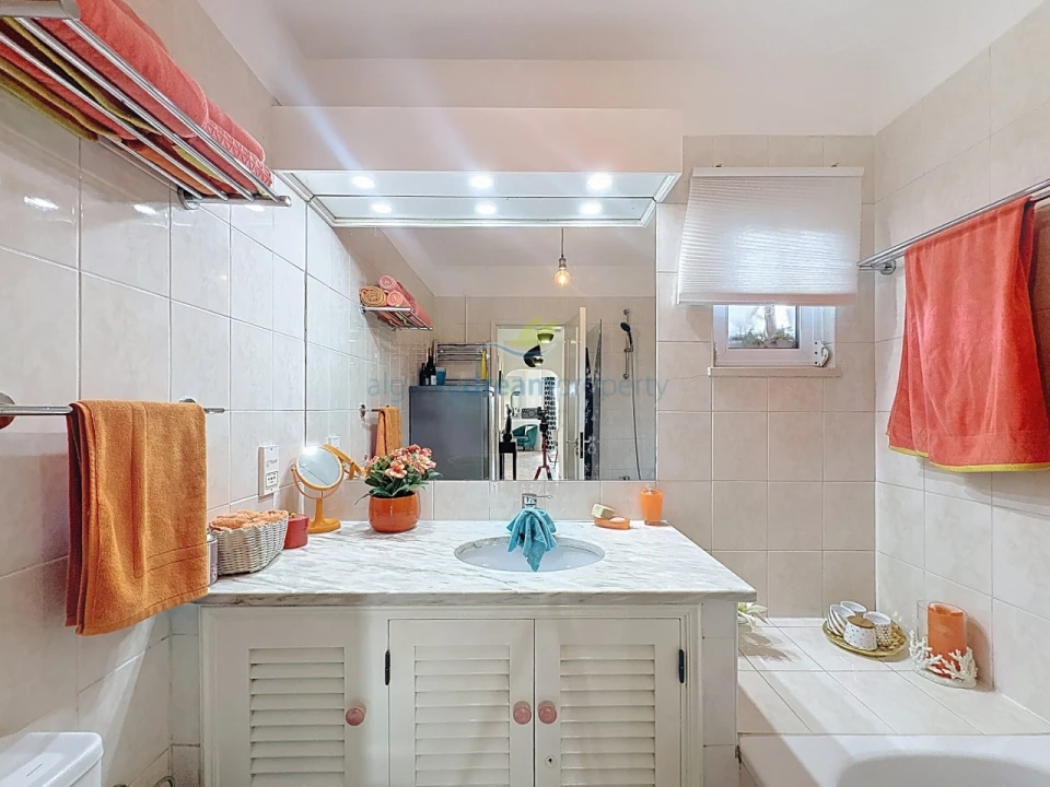 Apartamento T2 para Venda em Albufeira e Olhos de Água Foto 21