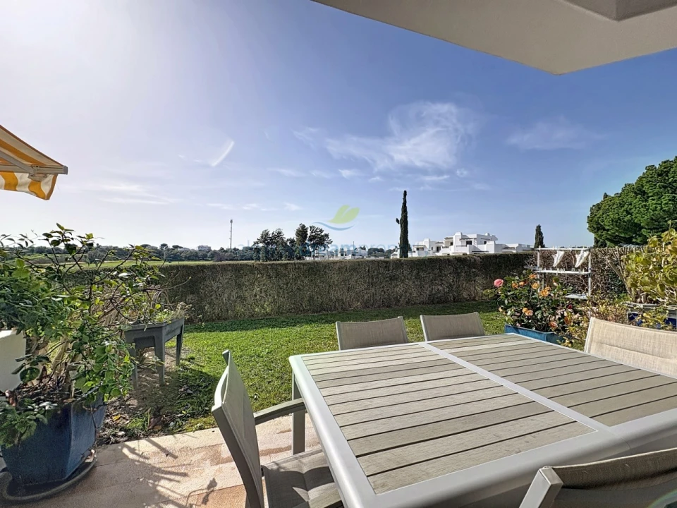 Apartamento T2 para Venda em Albufeira e Olhos de Água Foto 24