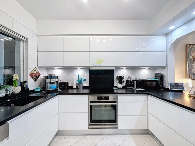 Apartamento T2 para Venda em Albufeira e Olhos de Água Foto 10