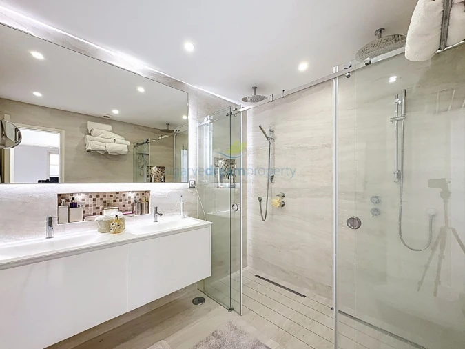 Apartamento T2 para Venda em Albufeira e Olhos de Água Foto 23