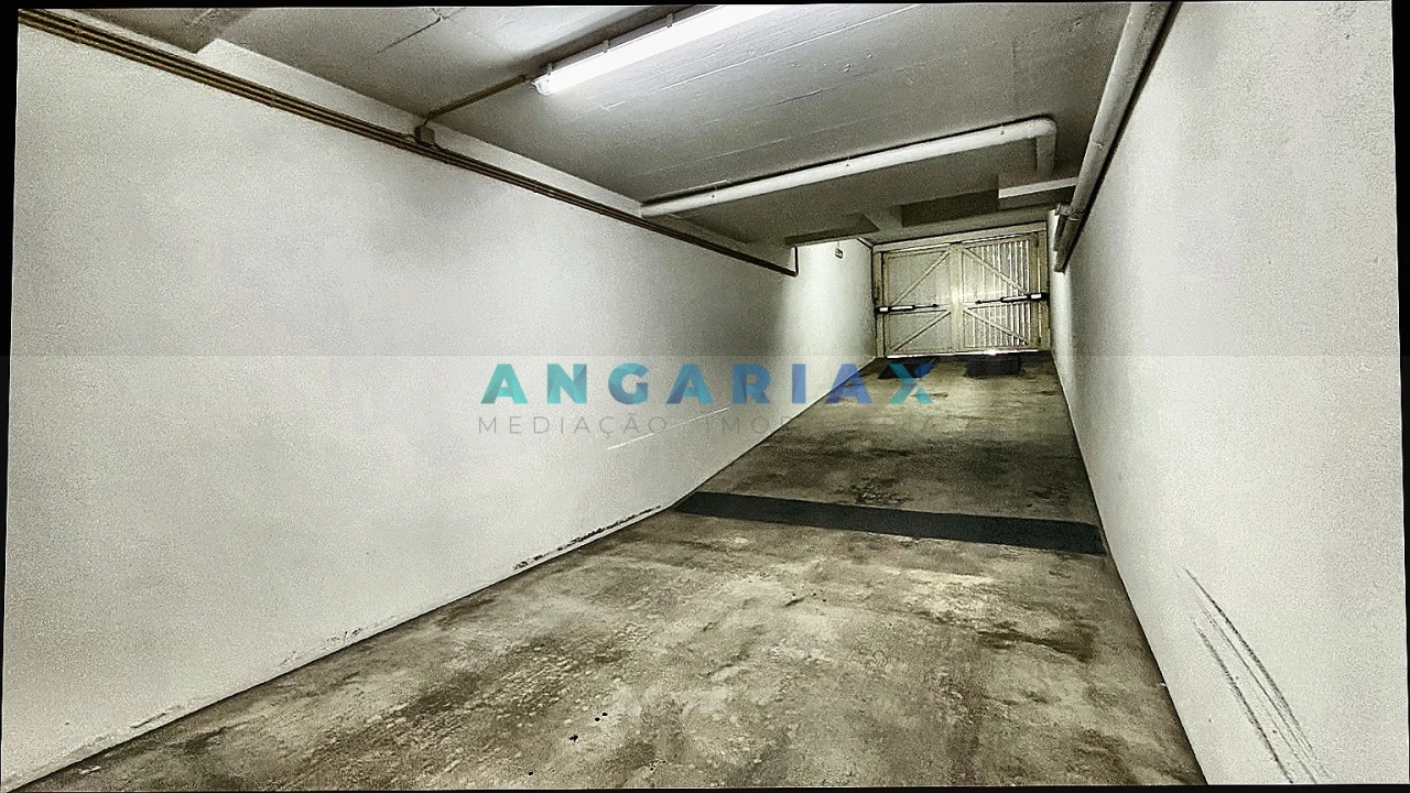 Garagem para Venda em Buarcos Foto 3
