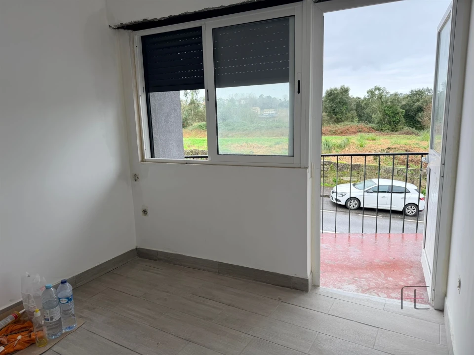 Moradia T3 para Venda em Pedrouços Foto 4