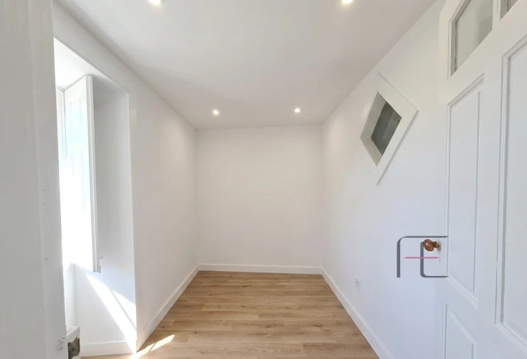 Moradia T3 para Venda em Esmoriz Foto 16