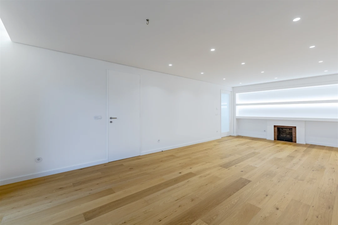 Apartamento T3 para Venda em Lordelo do Ouro e Massarelos Foto 8