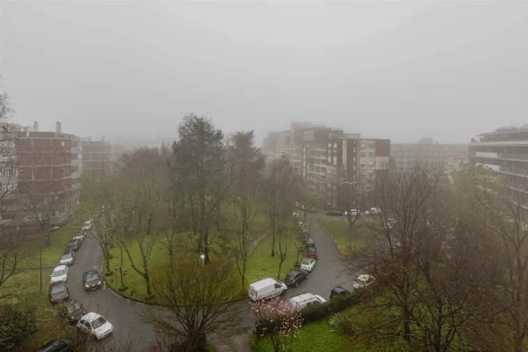 Apartamento T3 para Venda em Lordelo do Ouro e Massarelos Foto 2