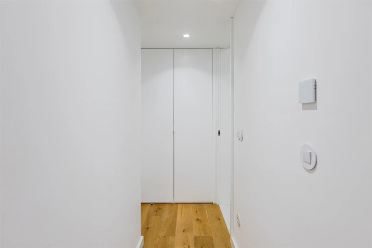 Apartamento T3 para Venda em Lordelo do Ouro e Massarelos Foto 29