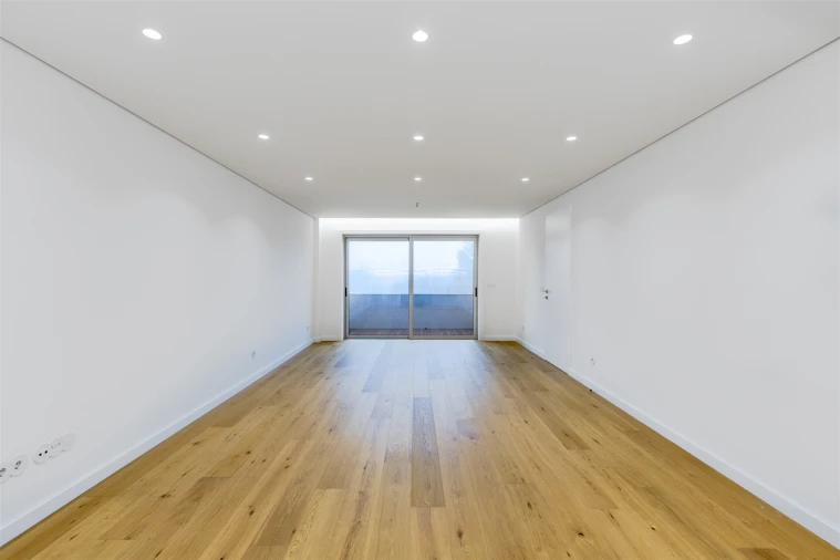 Apartamento T3 para Venda em Lordelo do Ouro e Massarelos Foto 5