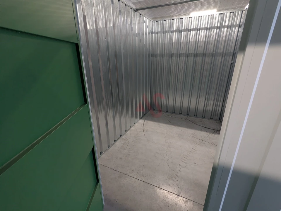 Armazém para Arrendamento em Fermentões Foto 4