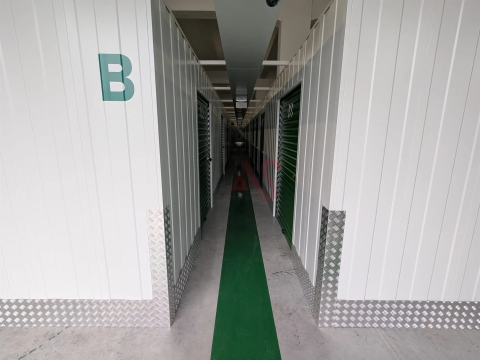 Armazém para Arrendamento em Fermentões Foto 7