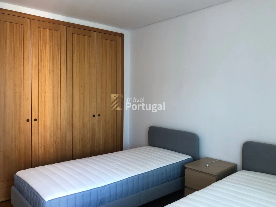 Apartamento T2 para Arrendamento em Nogueira, Fraião e Lamaçães Foto 17