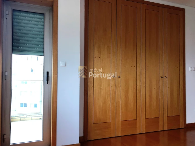 Apartamento T2 para Arrendamento em Nogueira, Fraião e Lamaçães Foto 14