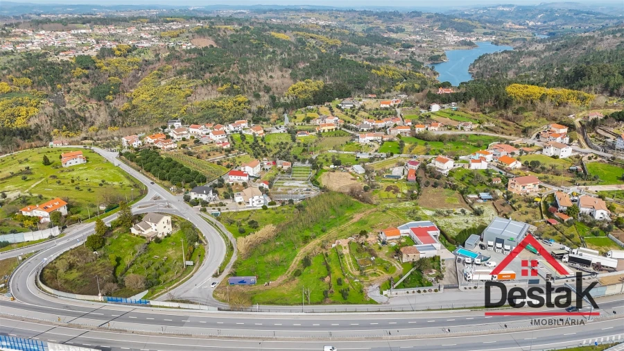 Terreno para Venda em Fornos de Maceira Dão Foto 4