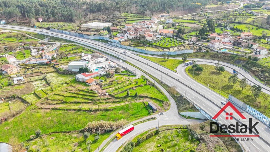 Terreno para Venda em Fornos de Maceira Dão Foto 2
