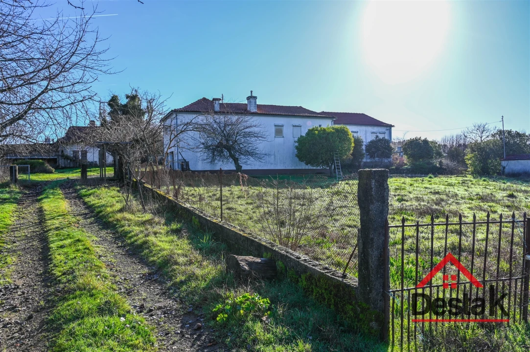 Moradia T6 para Venda em Satão Foto 9