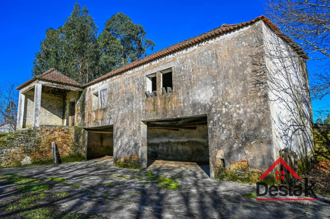 Moradia T6 para Venda em Satão Foto 14