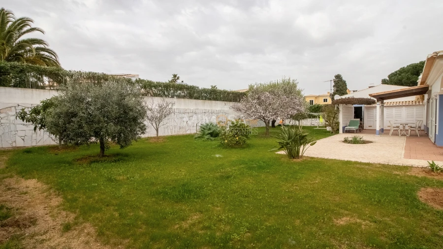 Moradia T3 para Venda em Lagos (São Sebastião e Santa Maria) Foto 29