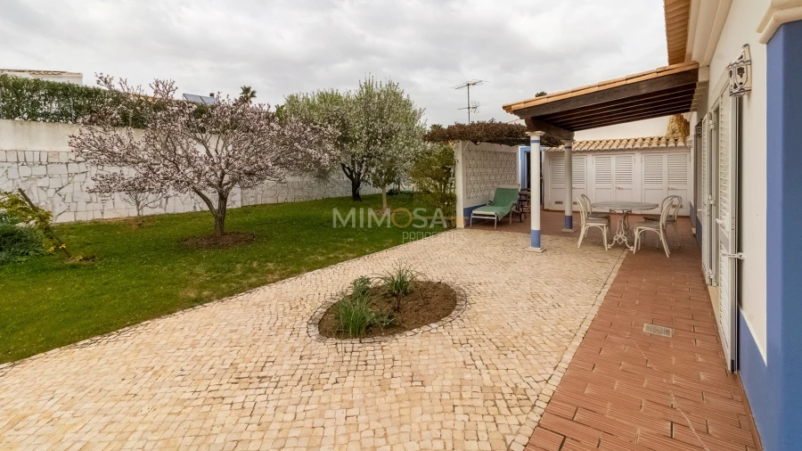 Moradia T3 para Venda em Lagos (São Sebastião e Santa Maria) Foto 9