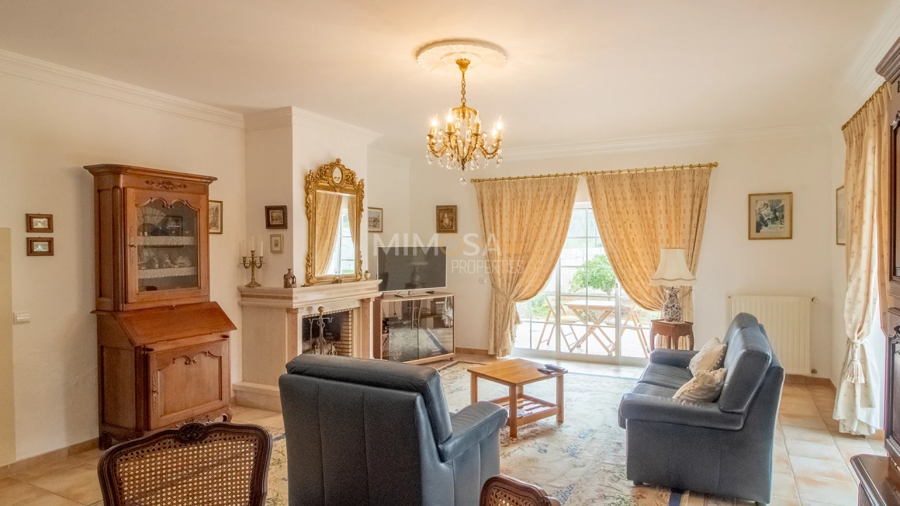 Moradia T3 para Venda em Lagos (São Sebastião e Santa Maria) Foto 4