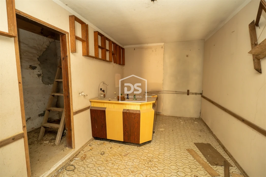 Moradia T7 para Venda em Pedreiras Foto 18