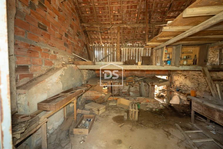 Moradia T7 para Venda em Pedreiras Foto 8