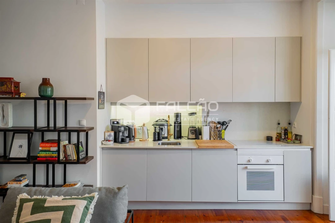 Apartamento T3 para Arrendamento em Arroios Foto 19