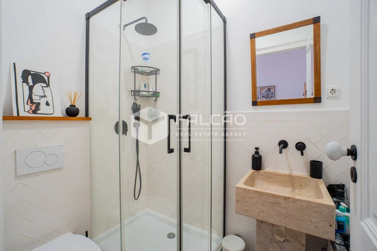 Apartamento T3 para Arrendamento em Arroios Foto 8