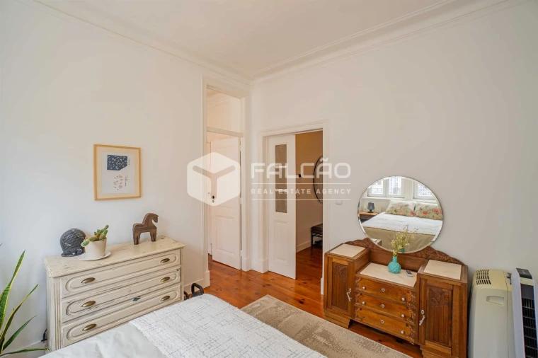 Apartamento T3 para Arrendamento em Arroios Foto 32