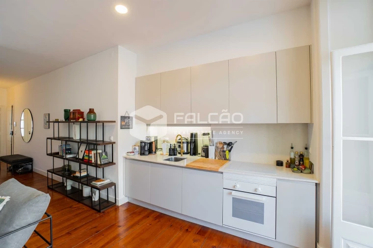 Apartamento T3 para Arrendamento em Arroios Foto 22