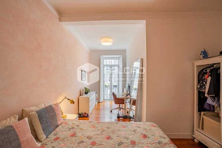 Apartamento T3 para Arrendamento em Arroios Foto 9