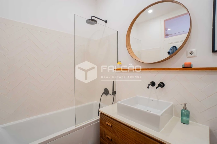 Apartamento T3 para Arrendamento em Arroios Foto 24