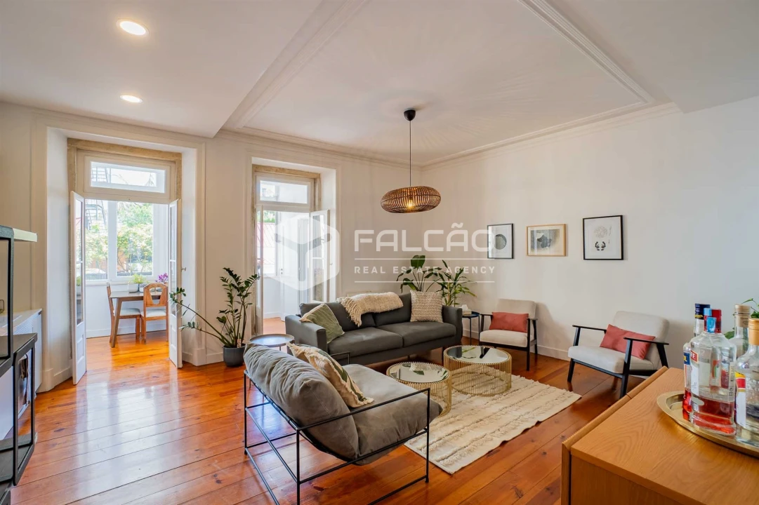 Apartamento T3 para Arrendamento em Arroios Foto 12