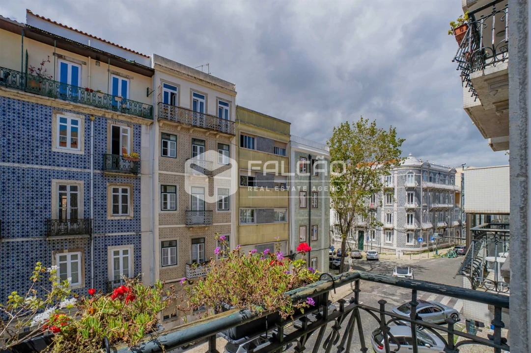 Apartamento T3 para Arrendamento em Arroios Foto 2