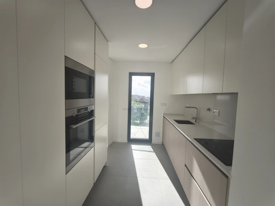 Apartamento T2 para Venda em Carnaxide e Queijas Foto 12