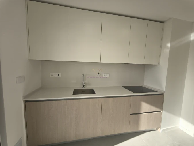 Apartamento T2 para Venda em Carnaxide e Queijas Foto 14