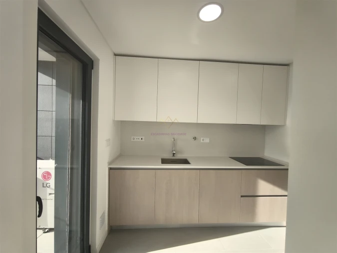 Apartamento T2 para Venda em Carnaxide e Queijas Foto 13