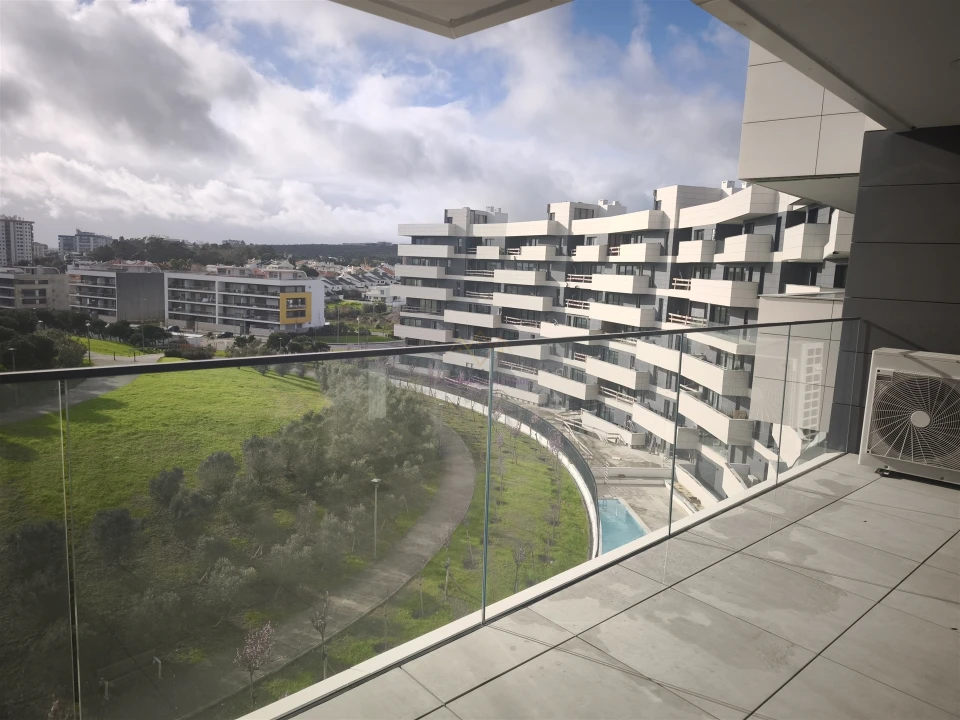 Apartamento T2 para Venda em Carnaxide e Queijas Foto 34