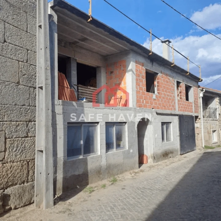 Moradia T3 para Venda em Pindo Foto 6