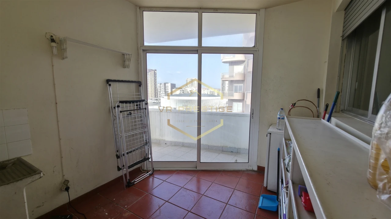 Apartamento T6 para Venda em Póvoa de Varzim, Beiriz e Argivai Foto 13