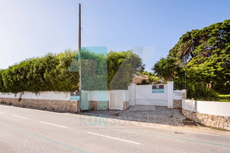 Moradia T5 para Venda em Luz Foto 68